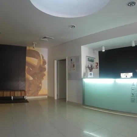 酒店 雷辛托酒店 3*