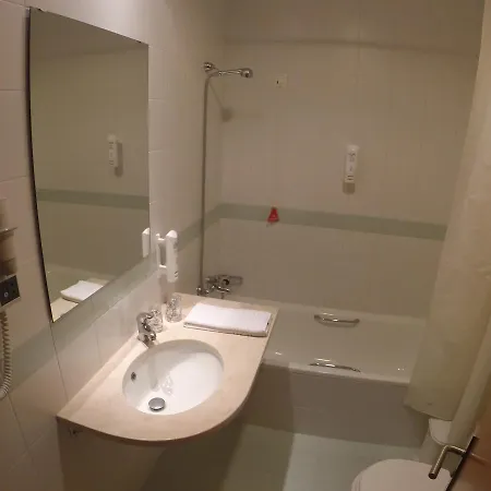 雷辛托酒店 酒店